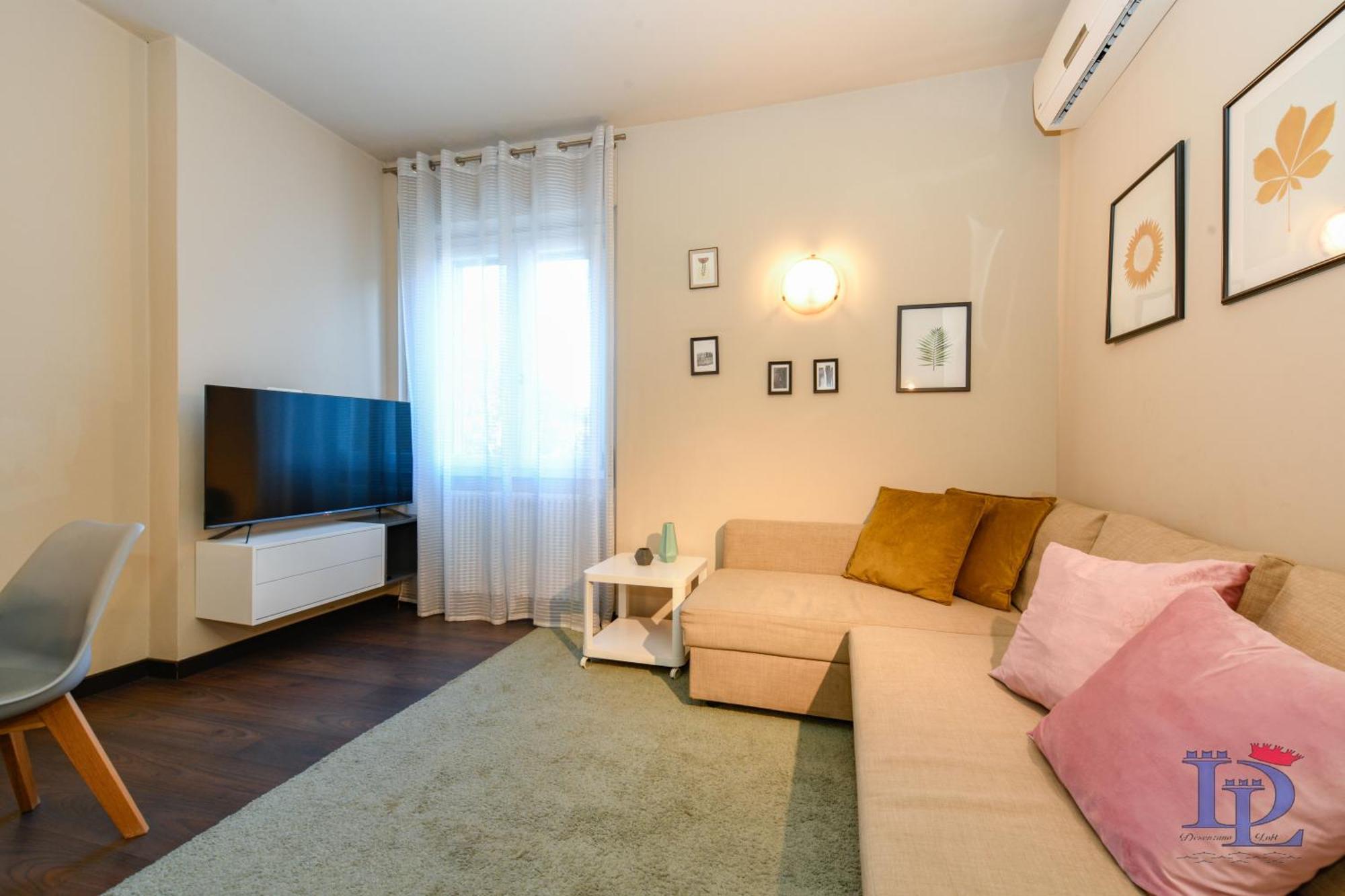 Desenzanoloft Official Partner Marriott Homes & Villas - A Casa Di Sara Family Apartment With Private Parking Desenzano del Garda Eksteriør billede