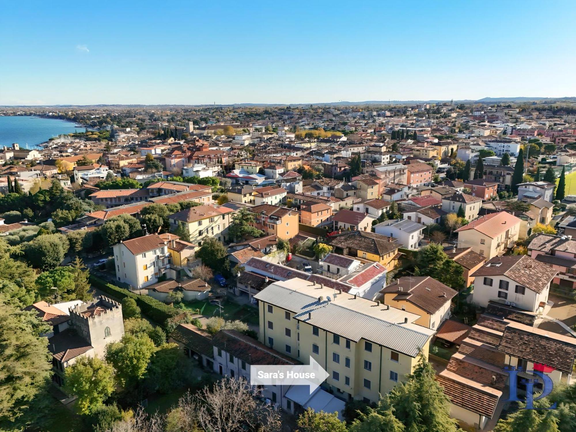 Desenzanoloft Official Partner Marriott Homes & Villas - A Casa Di Sara Family Apartment With Private Parking Desenzano del Garda Eksteriør billede